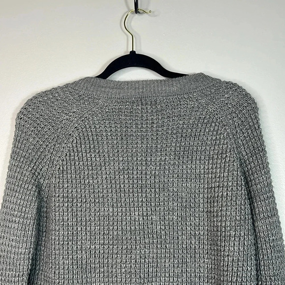 It's Our Time Lace-Up V-Neck Knit Sweater with Lace Sleeve Detailing - XS - EUC - Picture 8 of 9